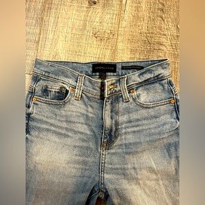 Kendall & Kylie straight leg jeans